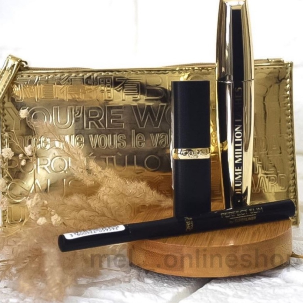 L’Oréal Makeup bag and product’s Includes great stocking stuffer